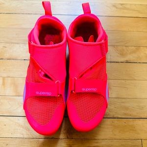 Neon Pink Nike Superreps, size 11
